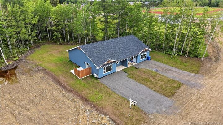 14 Shoreway Street — photo 1