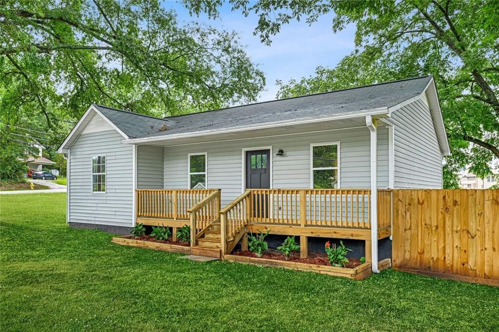 Property Photo: 443 Walker Street GA 30180