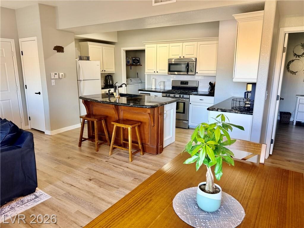 Property Photo:  8250 North Grand Canyon Drive 1076  NV 89166 