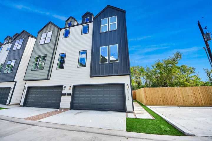 Property Photo:  5314 Kindred Garden Lane  TX 77091 