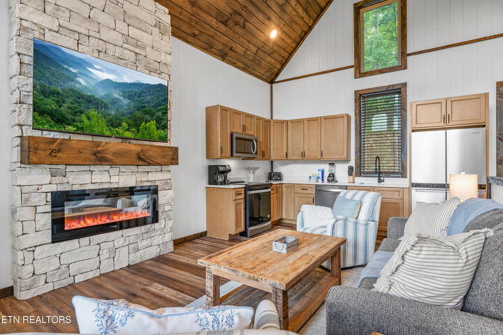 Property Photo:  126 Jolene Way Way  TN 37876 