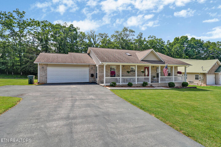 Property Photo:  21 Knights Way  TN 38571 