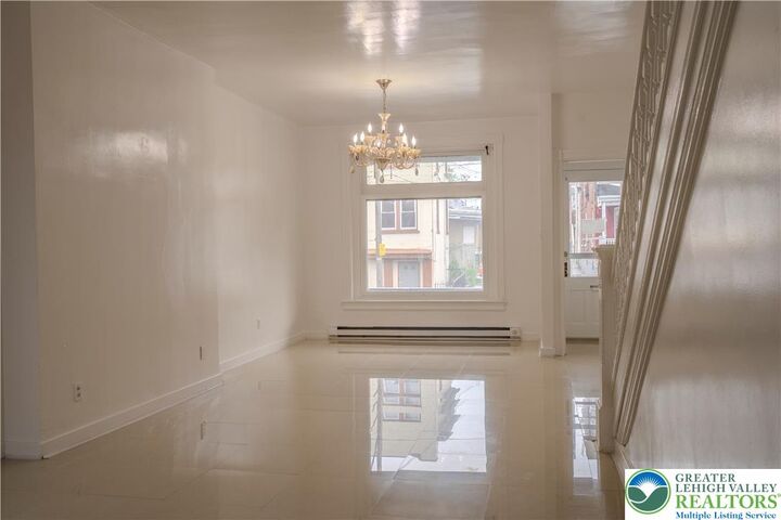 Property Photo:  409 W Washington Street  PA 18102 