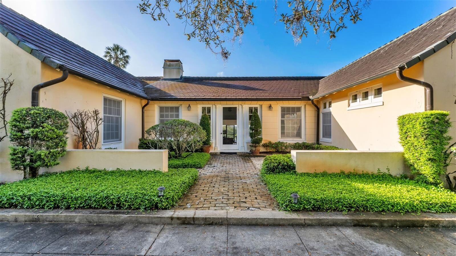 Property Photo:  2300 N Scenic Highway 28  FL 33898 
