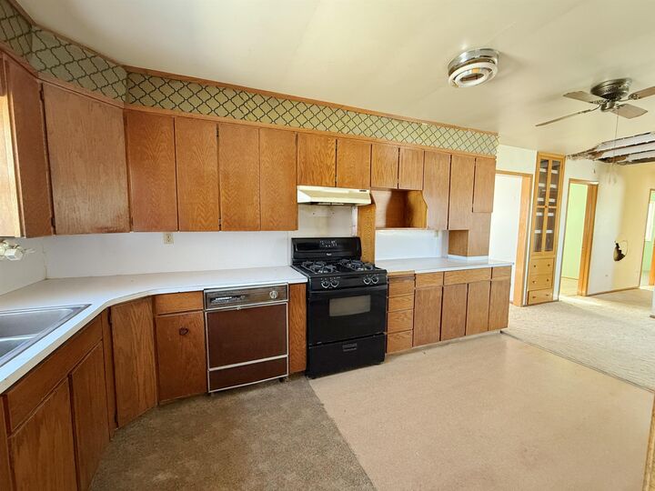 Property Photo:  6980 NW 77th St  ND 58734 