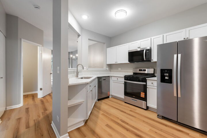 Property Photo:  182 Stockton Drive  IL 60030 