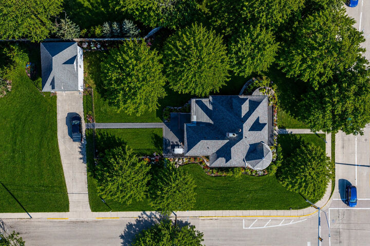 Property Photo:  405 E Peru Street  IL 61356 