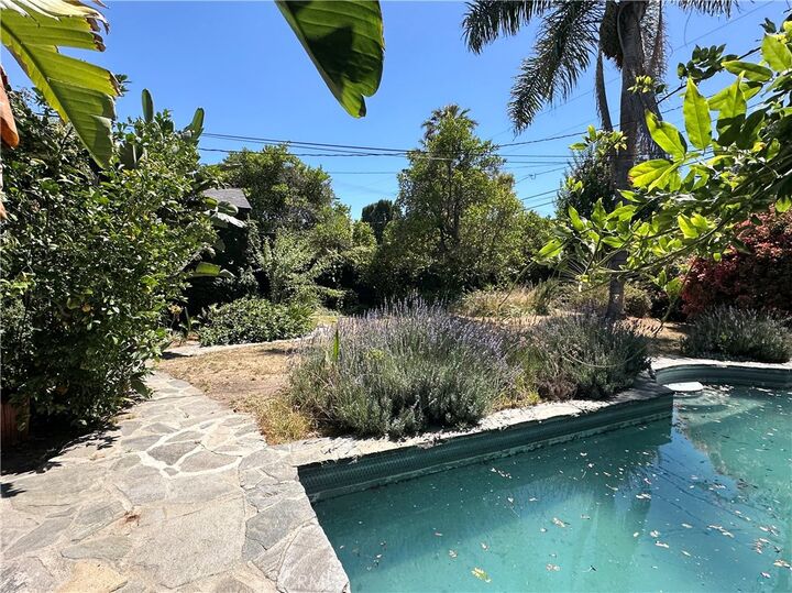 Property Photo: 4217 Fair Avenue CA 91602