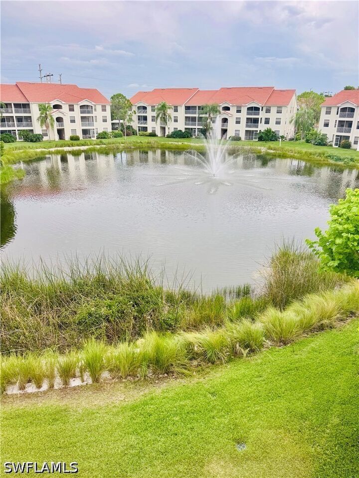 Property Photo: 4620 Saint Croix Lane 932 FL 34109