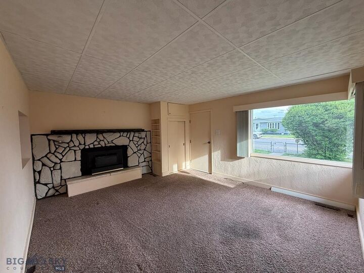 Property Photo: 2211 George Street MT 59701