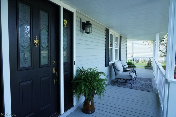 Property Photo: 2160 Lake Breeze Road OH 44054