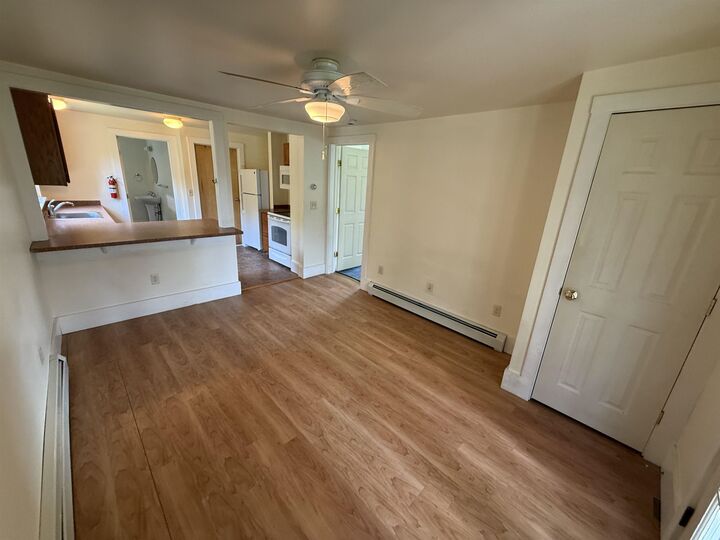 Property Photo:  185 North Windsor Street  VT 05068 