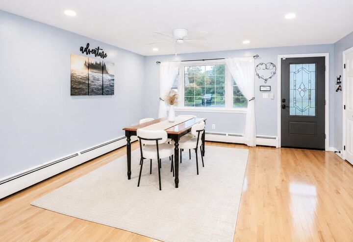 Property Photo: 3 Sioux Avenue NH 03063