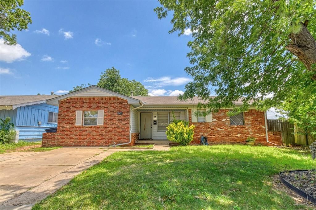 Property Photo: 5420 S Lee Avenue OK 73109