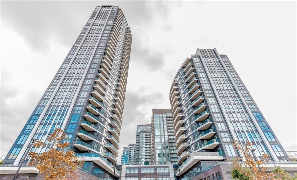 Property Photo:  35 Watergarden Drive  ON L5R 0G8 
