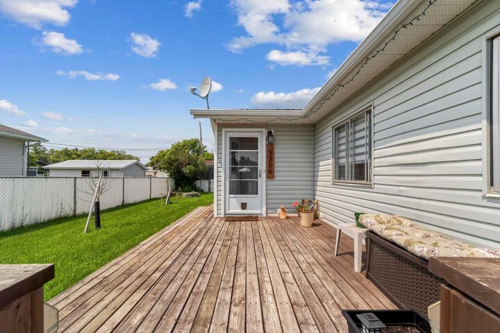Property Photo:  5306 49 Street  AB T0B 1A0 