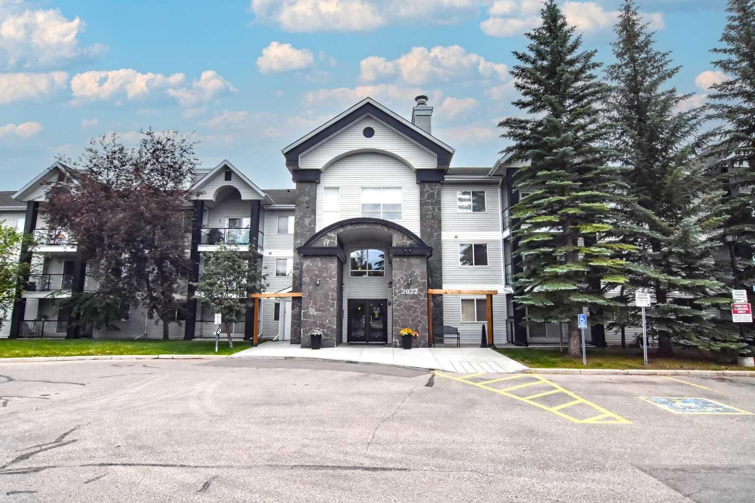 Property Photo:  2022 Canyon Meadows Drive SE 109  AB T2J 7H1 