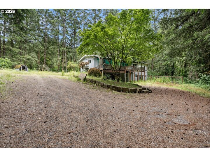 Property Photo:  18633 NE 219th St  WA 98604 