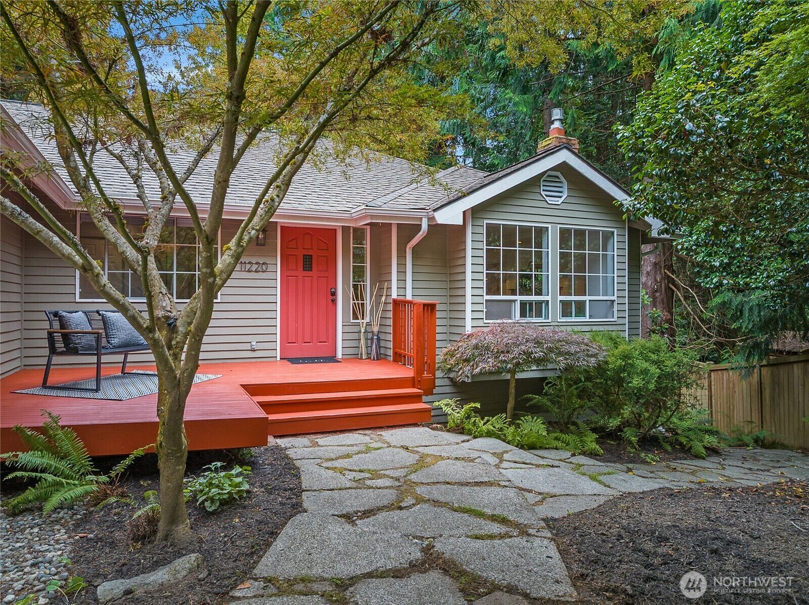 Property Photo:  11220 NE Parkhill Place  WA 98110 