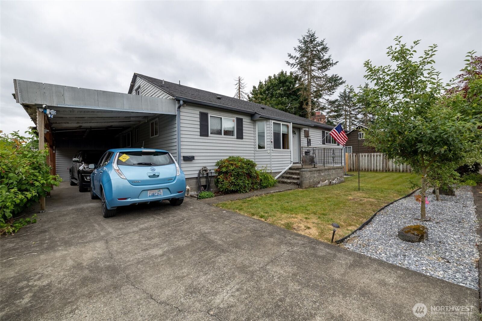 Property Photo:  1128  H Street  WA 98531 