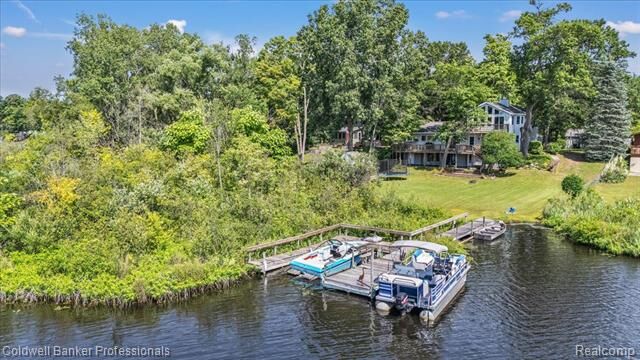 Property Photo:  1325 Elkhorn Lake Road  MI 48362 