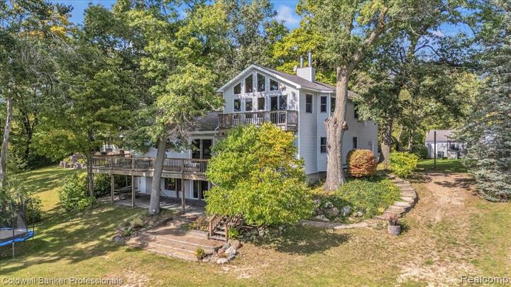 Property Photo:  1325 Elkhorn Lake Road  MI 48362 