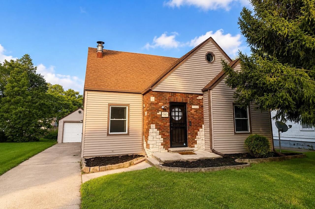 Property Photo: 1141 9th Street WI 53511