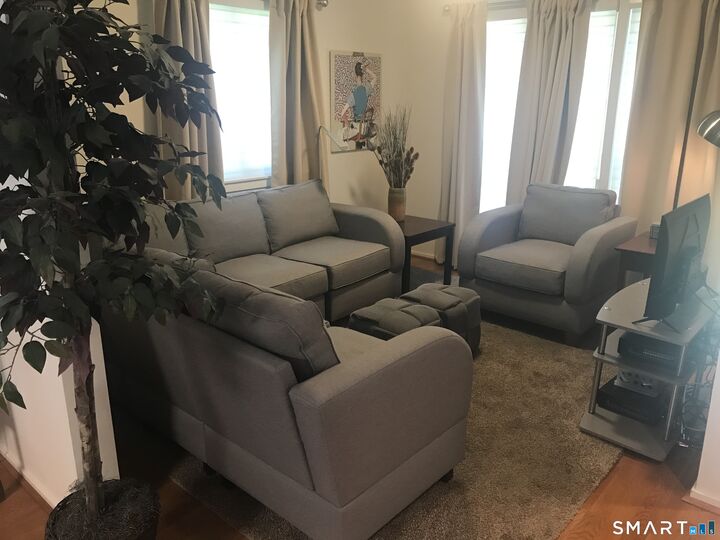 Property Photo: 24-B Heritage Crest B CT 06488