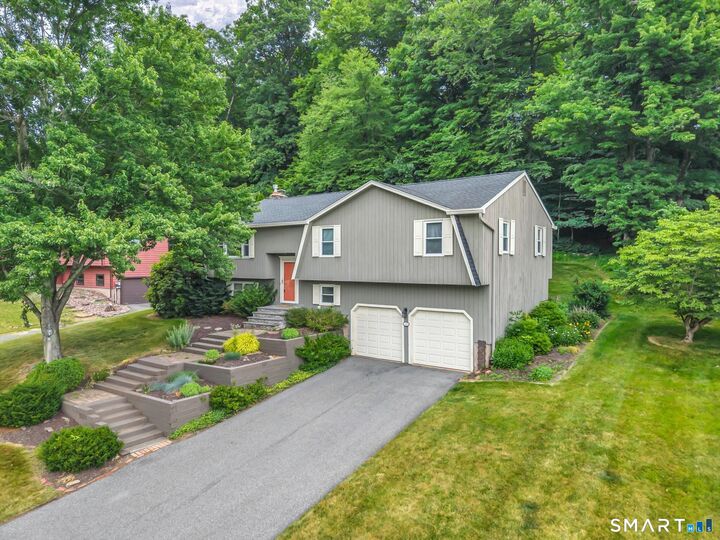 Property Photo: 188 Woodfield Crossing CT 06067