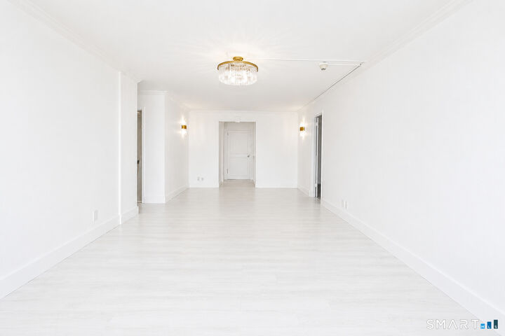 Property Photo:  100 York Street 16E  CT 06511 