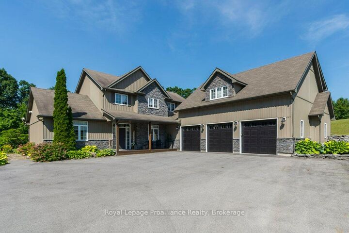 402 Fiddick Road — photo 1