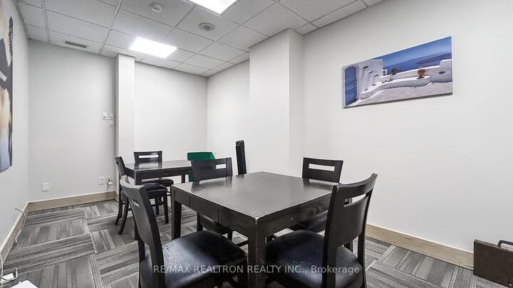 Property Photo:  62 Suncrest Boulevard 103  ON L3T 7Y6 