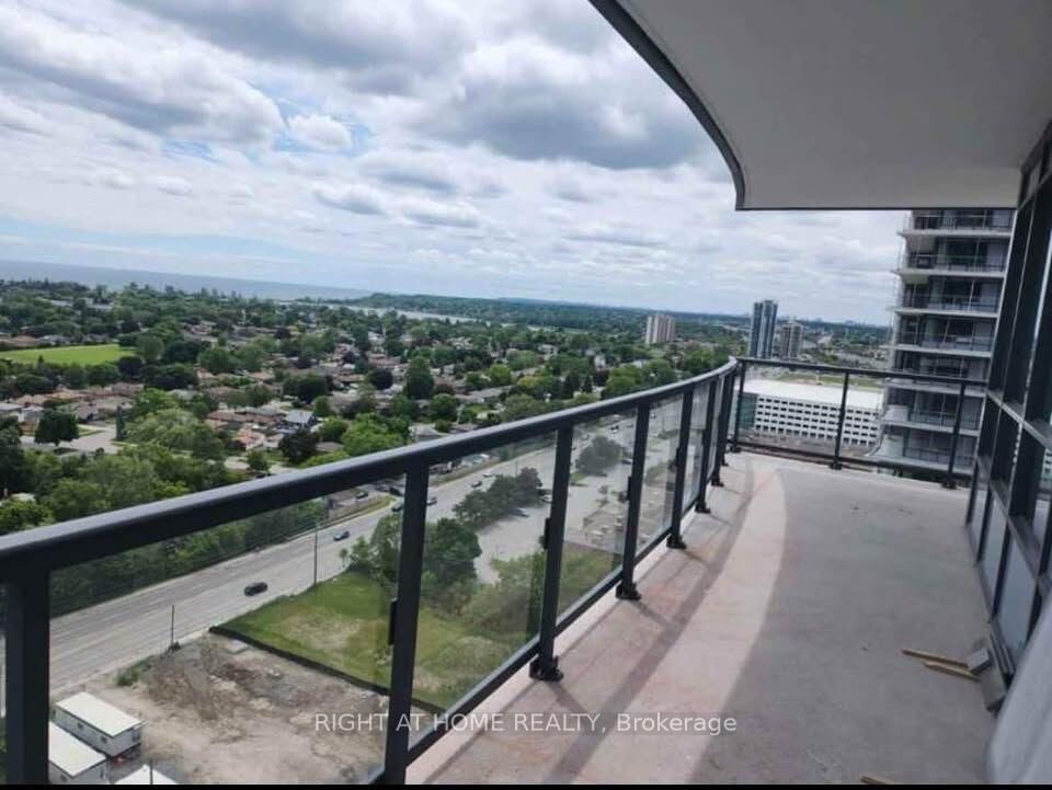 Property Photo:  1455 Celebration Drive 2104  ON L1W 0C3 