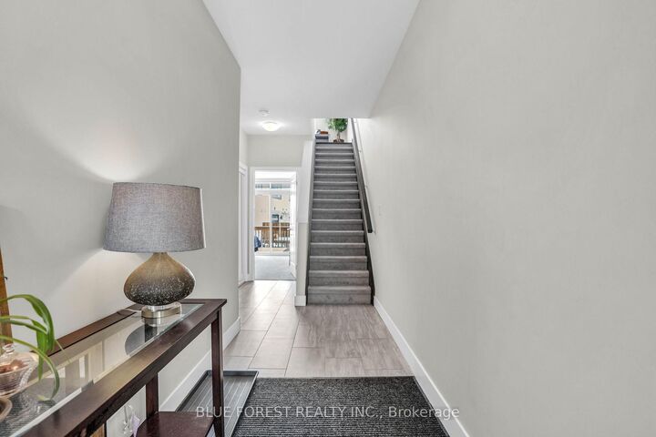 Property Photo: 2070 Meadowgate Boulevard 4 ON N6M 0H5