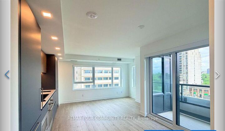 Property Photo:  609 Sherbourne Street 4801  ON M4X 1K7 