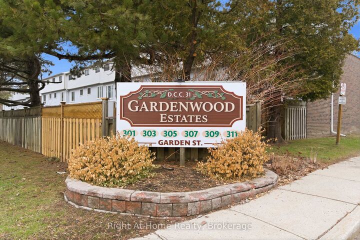 Property Photo:  303 Garden Street 12  ON L1N 3W3 