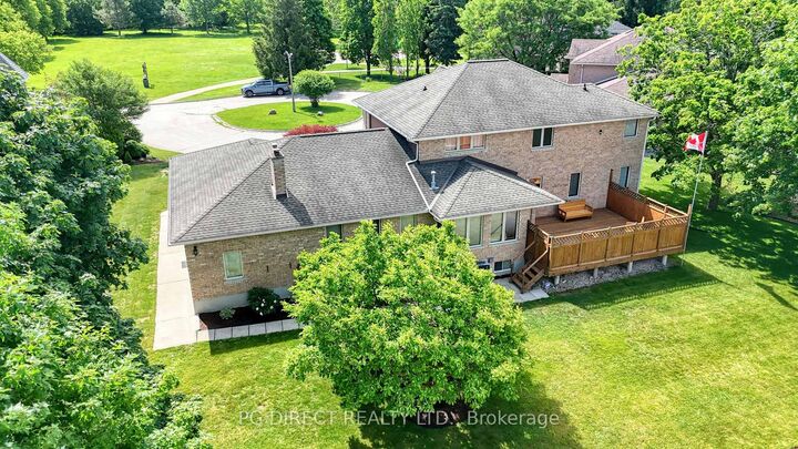 7 Old Stone Court — photo 1