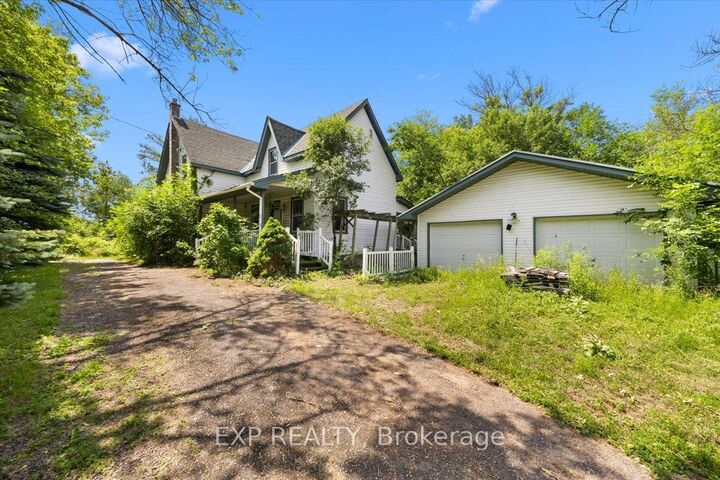 6889 Snake Island Road — photo 1
