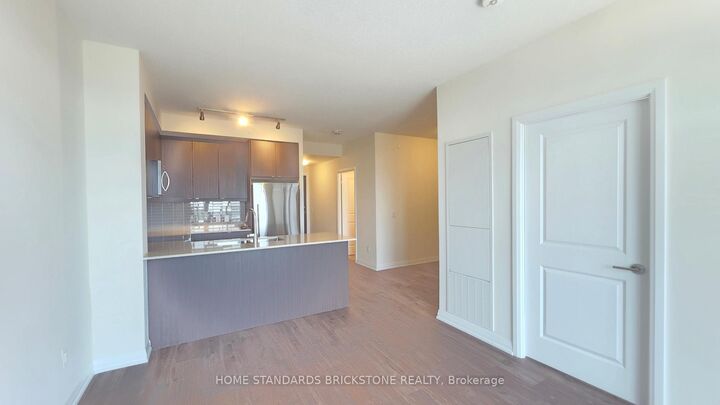 Property Photo:  3270 Sheppard Avenue E 2023  ON M1T 3K3 