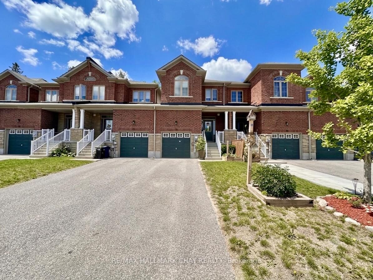 Property Photo:  26 Greenwood Drive  ON L0M 1B5 