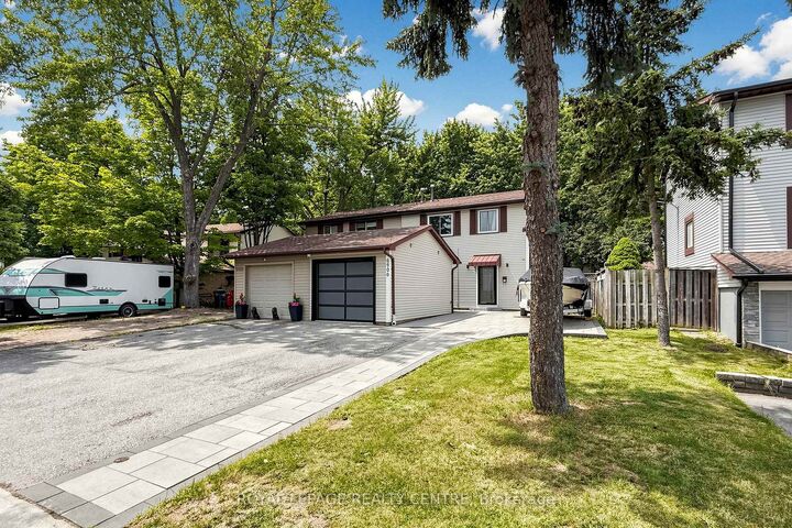 Property Photo: 6906 Avila Road ON L5N 1S1