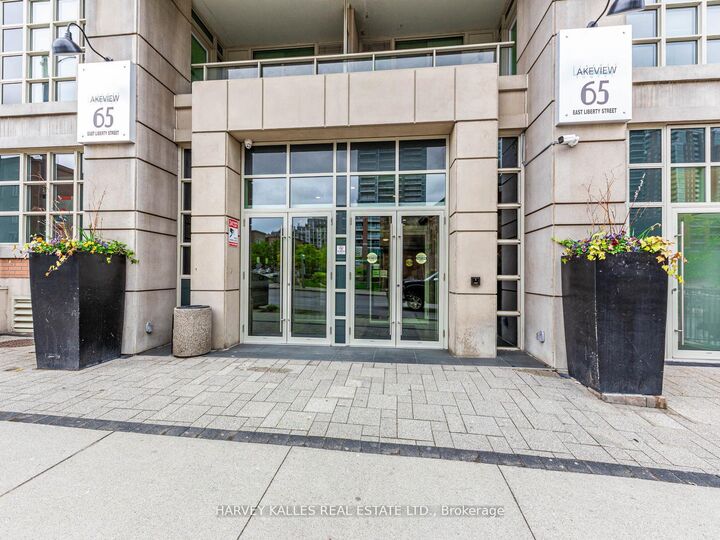 Property Photo: 65 East Liberty Street 308 ON M6K 3R2