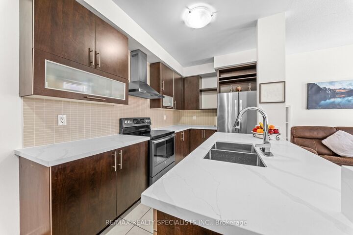Property Photo: 55 Baffin Crescent ON L7A 4L1