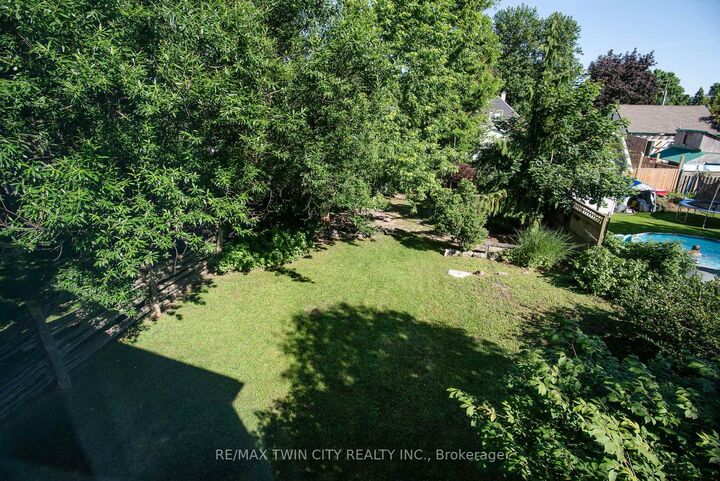 Property Photo: 162 Parkside Drive E ON N1M 3E8