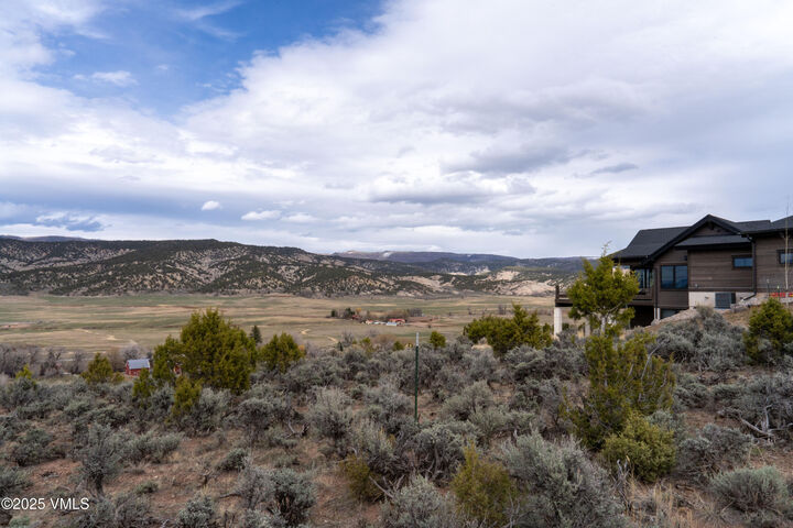 Property Photo:  989 E Haystacker Drive  CO 81631 