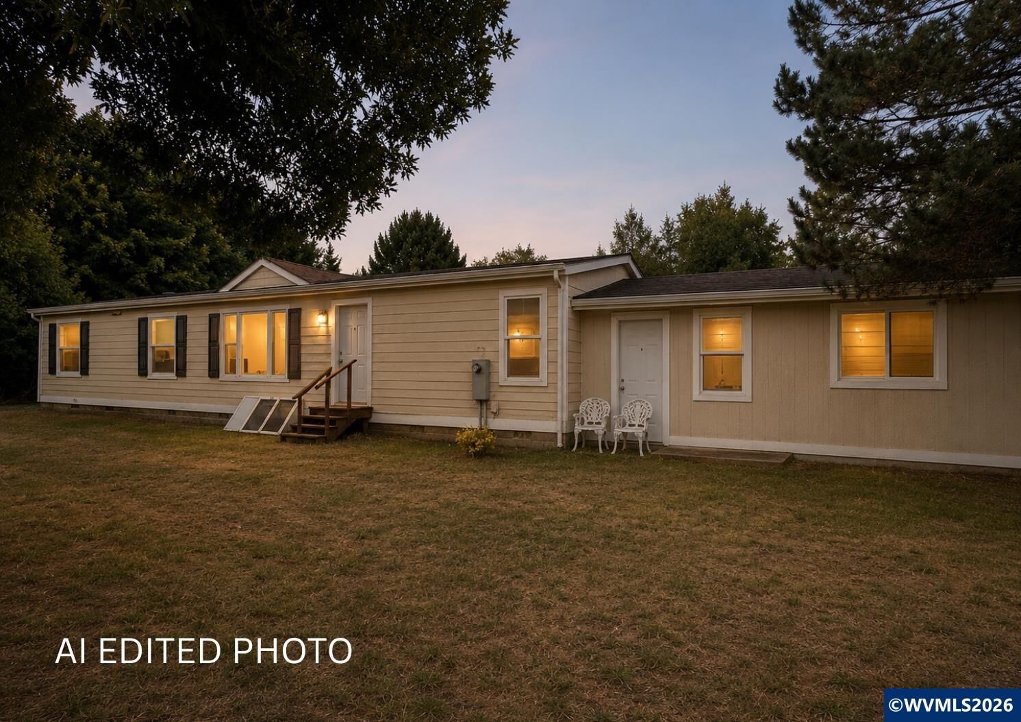 Property Photo:  229 N Main St  OR 97420 