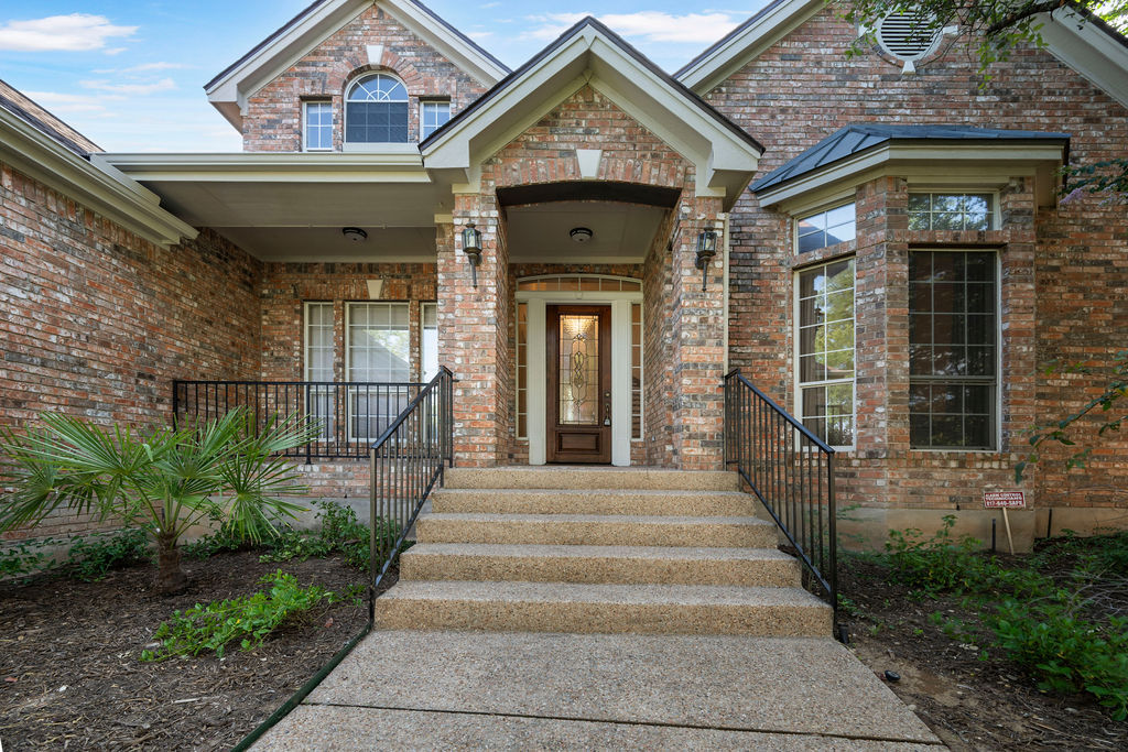 Property Photo:  10637 Indigo Broom Loop  TX 78733 