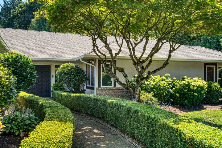 Property Photo: 3910 Verdon Way BC V2T 7Y3