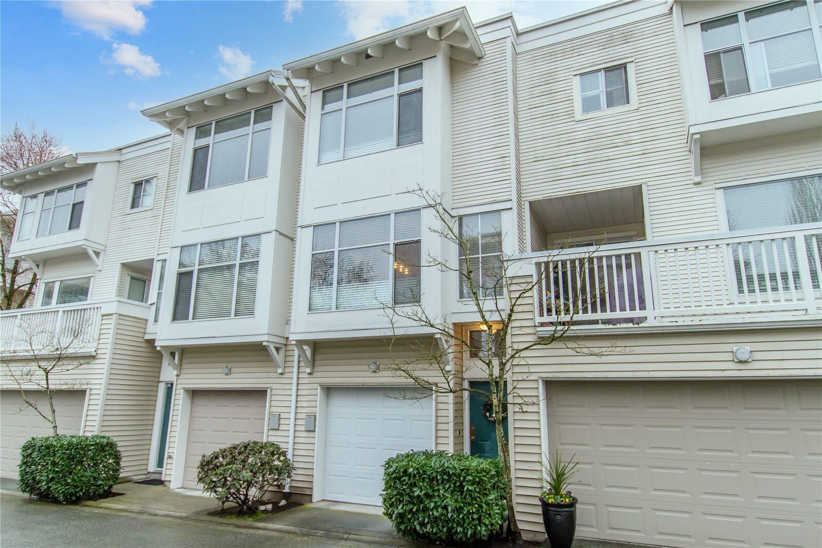 Property Photo: 12900 Jack Bell Drive 7 BC V6V 2V8