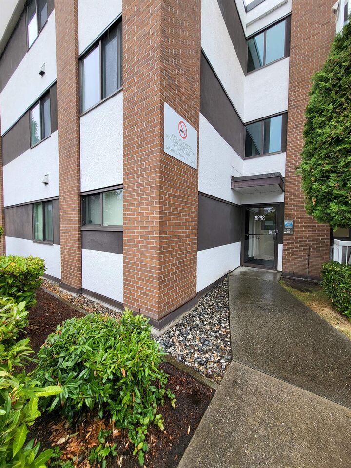 8020 Ryan Road 302 — photo 1